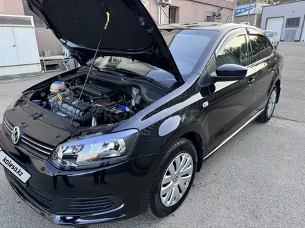 Volkswagen Polo 2015 года за 5 370 000 тг. в Алматы – фото 36