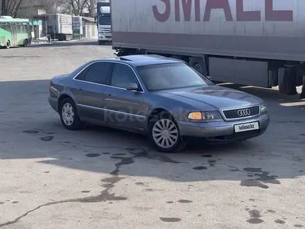 Audi A8 1995 года за 2 400 000 тг. в Алматы