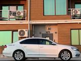 Volkswagen Passat 2016 года за 6 300 000 тг. в Актау – фото 3