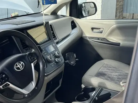 Toyota Sienna 2015 года за 5 500 000 тг. в Уральск – фото 3