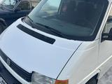 Volkswagen Transporter 2002 года за 4 900 000 тг. в Атбасар – фото 4