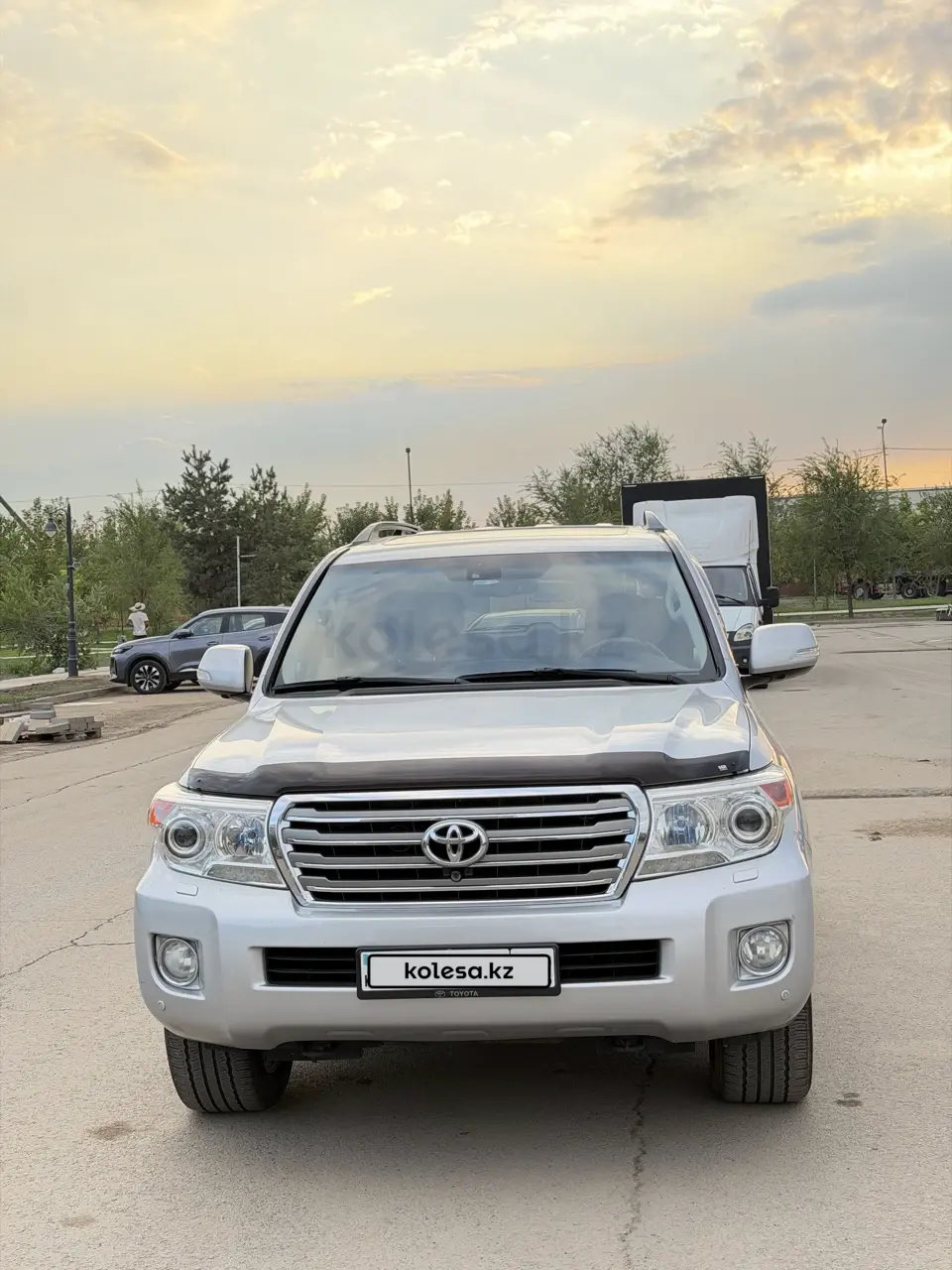 Toyota Land Cruiser, 2012