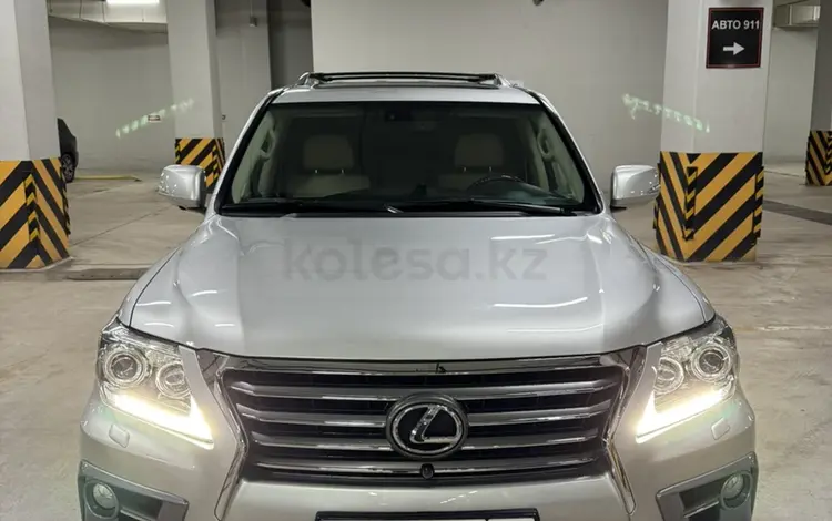 Lexus LX 570 2011 года за 20 000 000 тг. в Астана