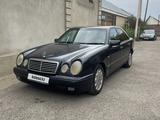 Mercedes-Benz E 240 1998 годаfor2 800 000 тг. в Алматы