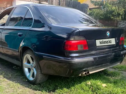 BMW 525 2000 года за 3 600 000 тг. в Костанай – фото 2