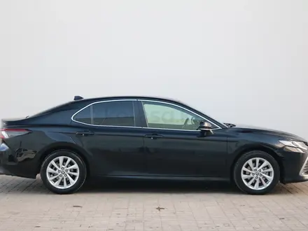 Toyota Camry 2024 года за 13 250 000 тг. в Астана – фото 6