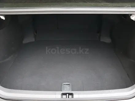 Toyota Camry 2024 года за 13 250 000 тг. в Астана – фото 17