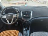 Hyundai Accent 2013 года за 4 100 000 тг. в Жанаозен – фото 2