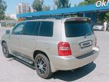 Toyota Highlander 2002 годаүшін7 300 000 тг. в Алматы – фото 2