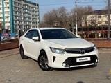 Toyota Camry 2016 года за 10 000 000 тг. в Алматы