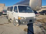 Toyota Hiace 2004 годаүшін3 500 000 тг. в Актау