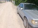 Mercedes-Benz E 230 1987 года за 800 000 тг. в Туркестан – фото 2