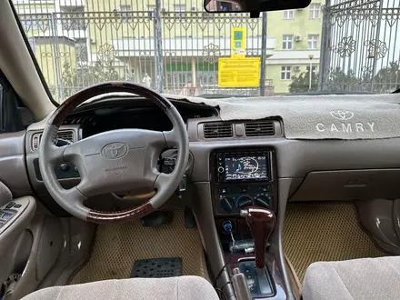 Toyota Camry 2000 года за 4 000 000 тг. в Актау – фото 10