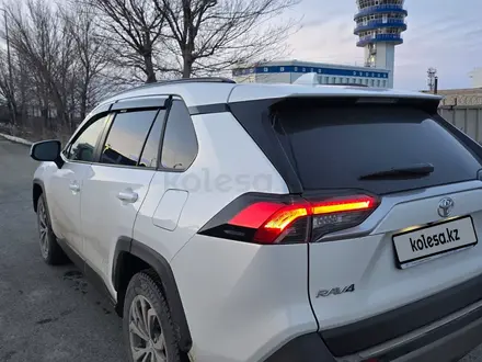 Toyota RAV4 2025 года за 24 000 000 тг. в Семей – фото 16