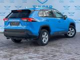 Toyota RAV4 2020 года за 14 300 000 тг. в Алматы – фото 4
