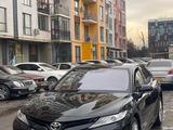 Toyota Camry 2018 годаүшін13 000 000 тг. в Алматы – фото 2