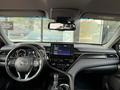 Toyota Camry Prestige 2023 года за 15 390 000 тг. в Алматы – фото 9