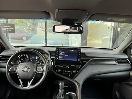 Toyota Camry Prestige 2023 года за 15 390 000 тг. в Алматы – фото 9