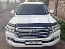 Toyota Land Cruiser, 2020