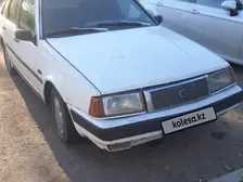 Volvo 440, 1993