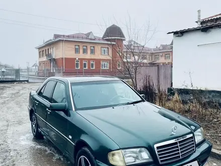 Mercedes-Benz C 200 1994 года за 2 500 000 тг. в Атырау – фото 7