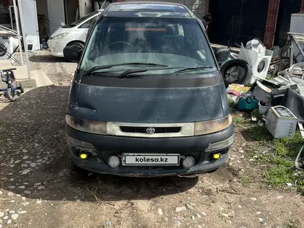 Toyota Estima Lucida 1997 года за 650 000 тг. в Алматы