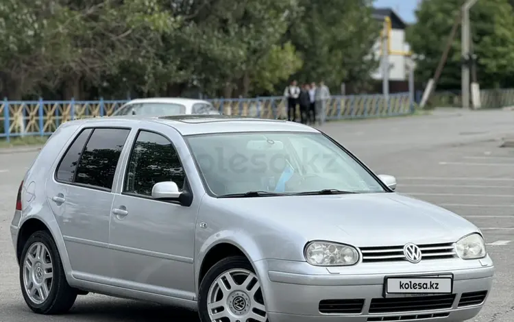 Volkswagen Golf 2002 годаүшін3 350 000 тг. в Алматы