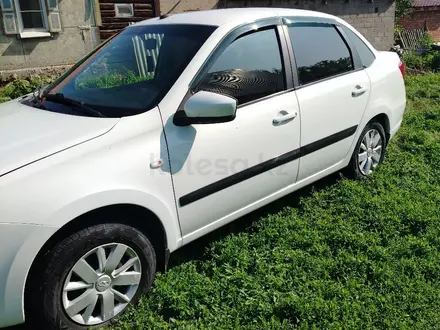 ВАЗ (Lada) Granta 2190 2021 года за 3 350 000 тг. в Усть-Каменогорск – фото 5