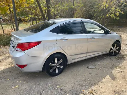 Hyundai Accent 2014 года за 5 100 000 тг. в Алматы – фото 3