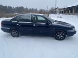 Volkswagen Passat 1993 годаfor1 100 000 тг. в Семей