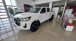 Toyota Hilux Comfort 2023 года за 24 000 000 тг. в Актобе – фото 2