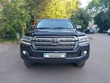 Toyota Land Cruiser 2018 года за 29 500 000 тг. в Петропавловск – фото 3