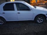 Renault Logan 2013 года за 800 000 тг. в Семей