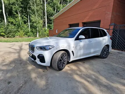 BMW X5 2020 года за 39 300 000 тг. в Усть-Каменогорск – фото 3