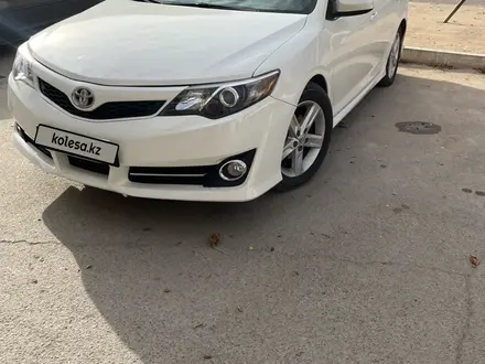 Toyota Camry 2014 года за 5 100 000 тг. в Жанаозен – фото 5