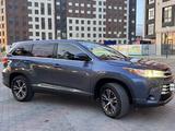 Toyota Highlander 2019 годаүшін16 500 000 тг. в Актау – фото 4