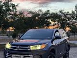 Toyota Highlander 2019 годаүшін16 500 000 тг. в Актау