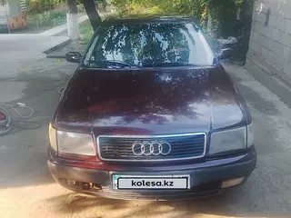 Audi 100
