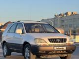 Lexus RX 300 2001 годаүшін5 500 000 тг. в Жанаозен