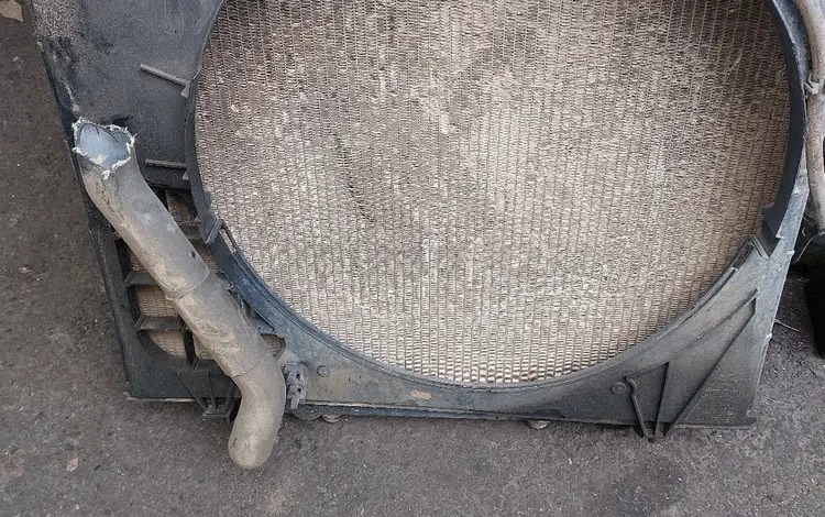 Радиатор на нп300 за 45 000 тг. в Алматы