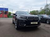 BMW X5 2015 года за 19 000 000 тг. в Алматы – фото 2