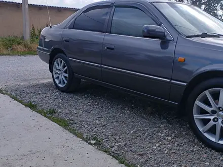 Toyota Camry 1997 года за 4 500 000 тг. в Каратау – фото 11