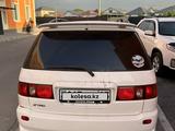 Toyota Ipsum 1997 года за 3 700 000 тг. в Алматы