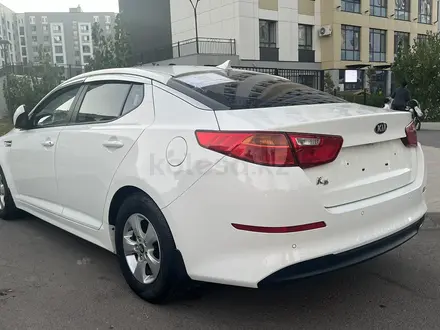 Kia K5 2015 года за 7 000 000 тг. в Астана – фото 4