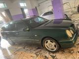 Mercedes-Benz E 230 1996 годаүшін3 100 000 тг. в Тараз – фото 2