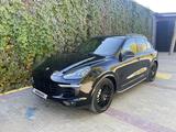 Porsche Cayenne 2015 года за 16 900 000 тг. в Караганда