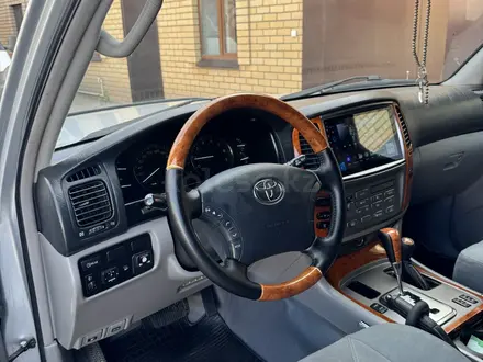 Toyota Land Cruiser 2005 года за 13 000 000 тг. в Актобе – фото 5