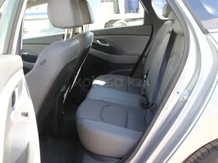 Hyundai i30 2023 года за 10 990 000 тг. в Кокшетау – фото 12