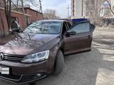 Volkswagen Jetta 2014 года за 7 900 000 тг. в Атырау – фото 5