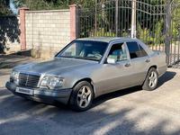 Mercedes-Benz E 320 1993 годаfor2 750 000 тг. в Шымкент